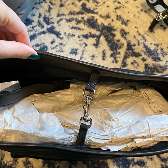 Coach Bucket Bag (NEW, BLACK) - Picture 3 of 5